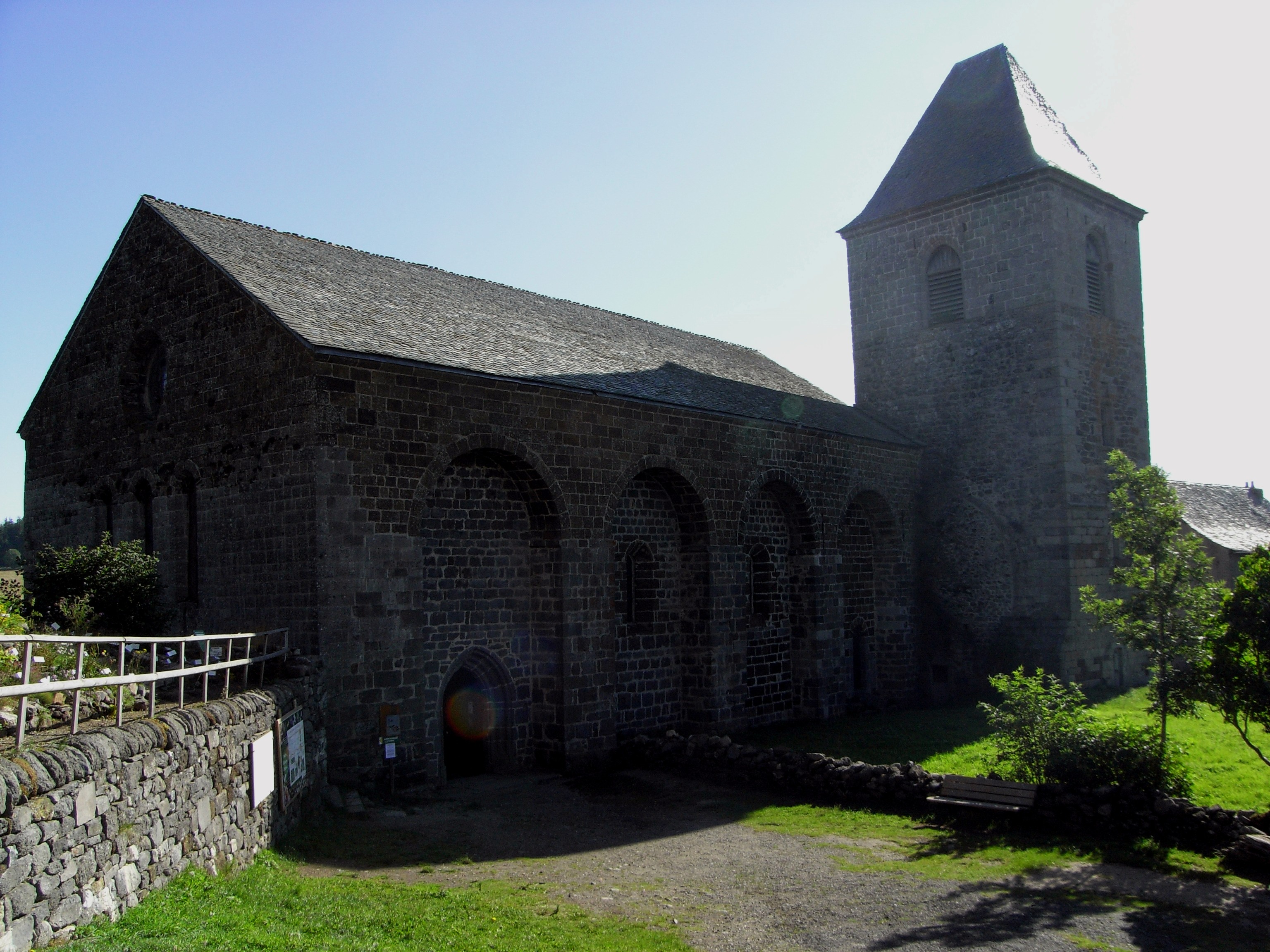 Iglesia de Aubrac